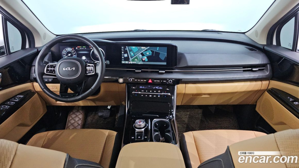 Kia Carnival 9-Seater Noblesse, 2023