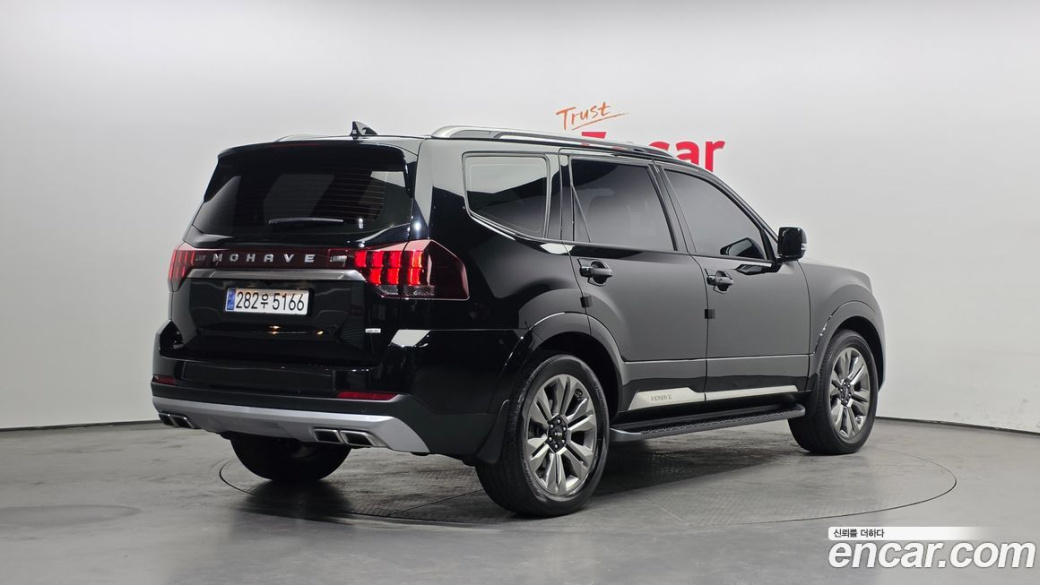 Kia Mohave Diesel 3.0 4WD 6-Seater, 2023