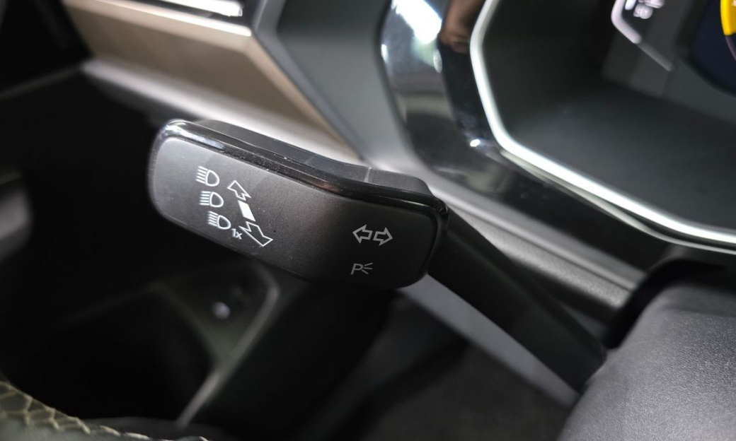 Volkswagen Jetta 1.4 TSI Prestige, 2021