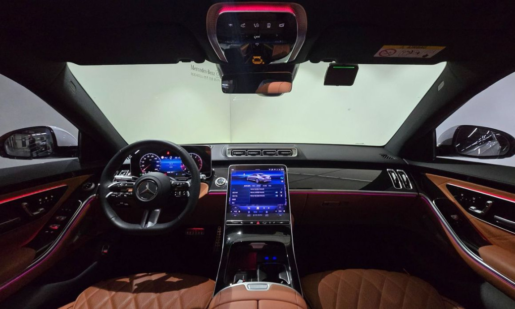 Mercedes-Benz S-Class S500L 4MATIC, 2025