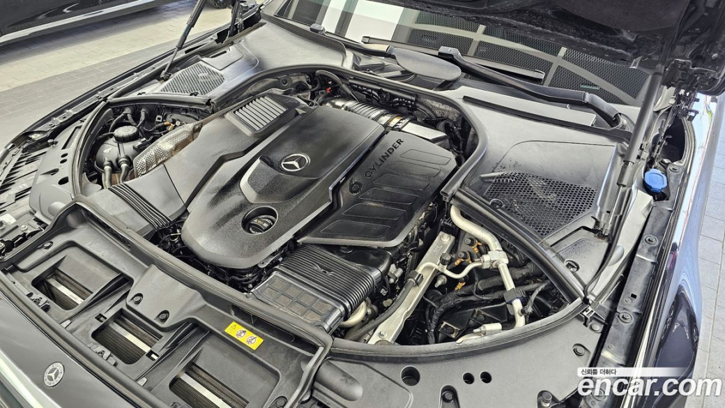 Mercedes-Benz S-Class S350 d, 2023