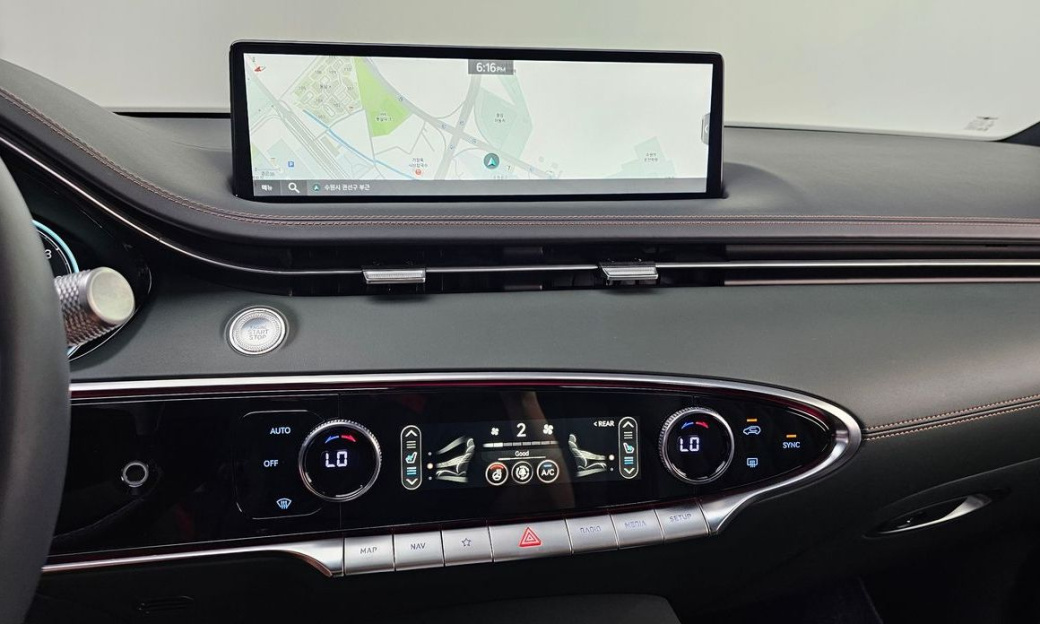 Genesis GV70 2.5T Gasoline AWD, 2024