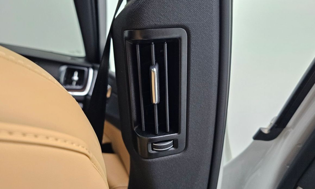 Volvo XC60 B5 Ultimate Bright, 2023