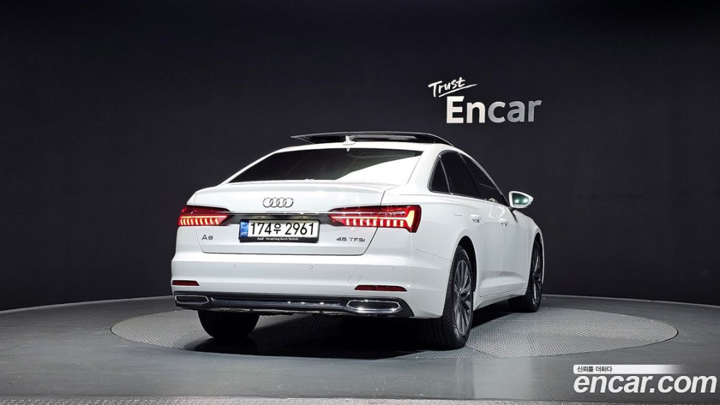 Audi A6 45 TFSI, 2021
