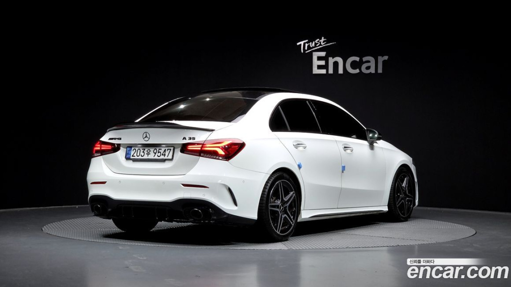 Mercedes-Benz A-Class AMG A35 4MATIC Sedan, 2023
