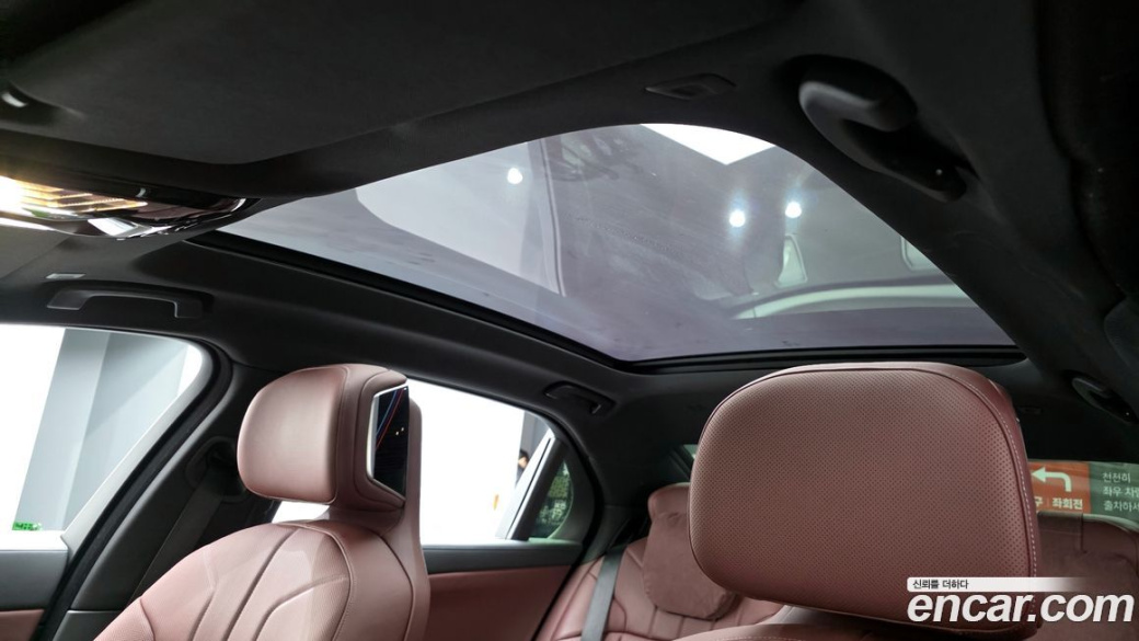 BMW 7-Series 740d xDrive M Sport, 2025