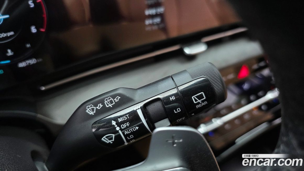 Kia Carnival 9-Seater Signature, 2022