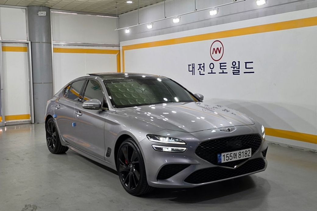 Genesis G70 Gasoline 2.0T 4WD, 2022