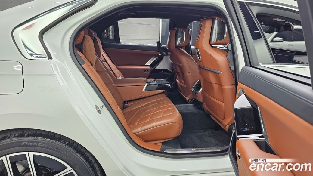 BMW 7-Series 740d xDrive M Sport, 2024