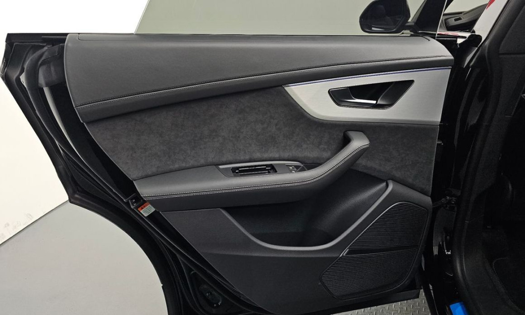 Audi Q8 55 TFSI Quattro Premium, 2026