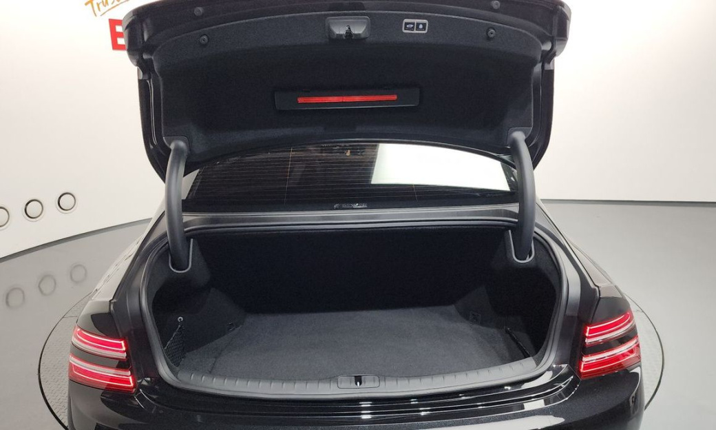 Genesis G80 Gasoline 2.5 Turbo 2WD, 2024