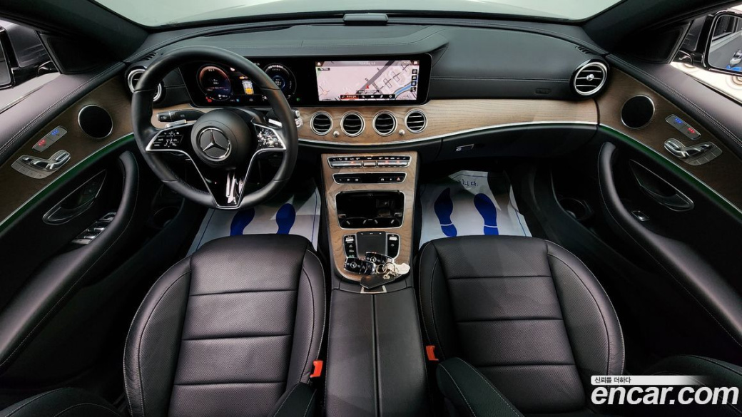 Mercedes-Benz E-Class E250 Exclusive, 2022