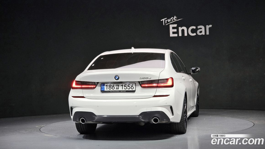 BMW 3-Series 320d M Sport, 2022