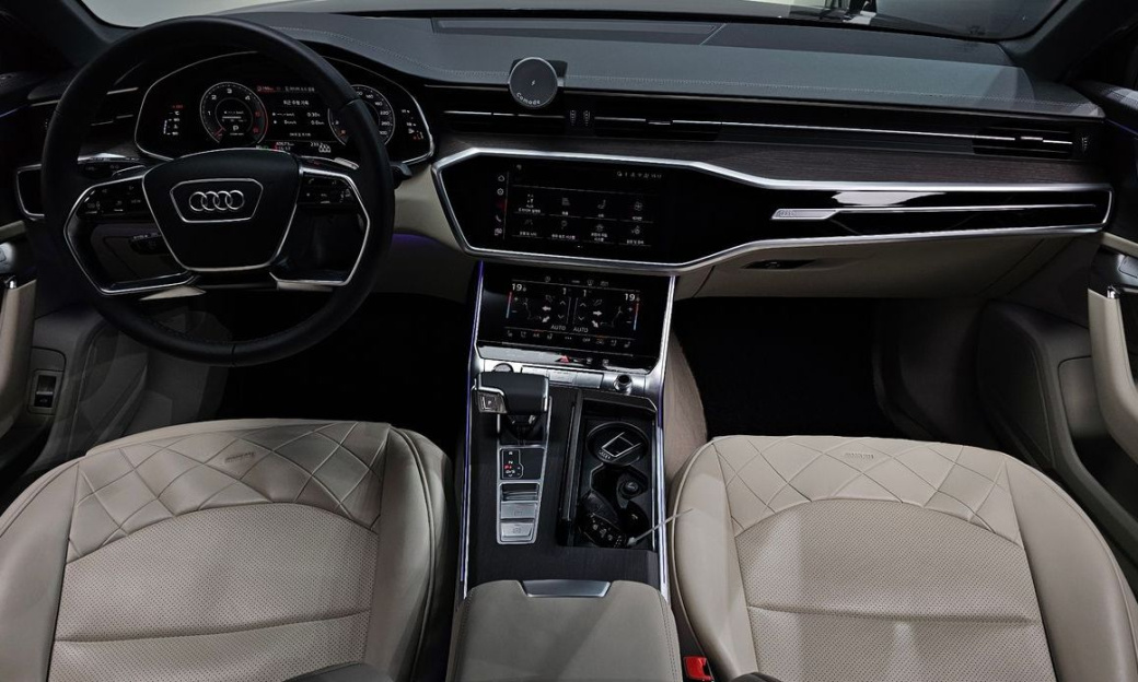 Audi A6 40 TDI Premium, 2025