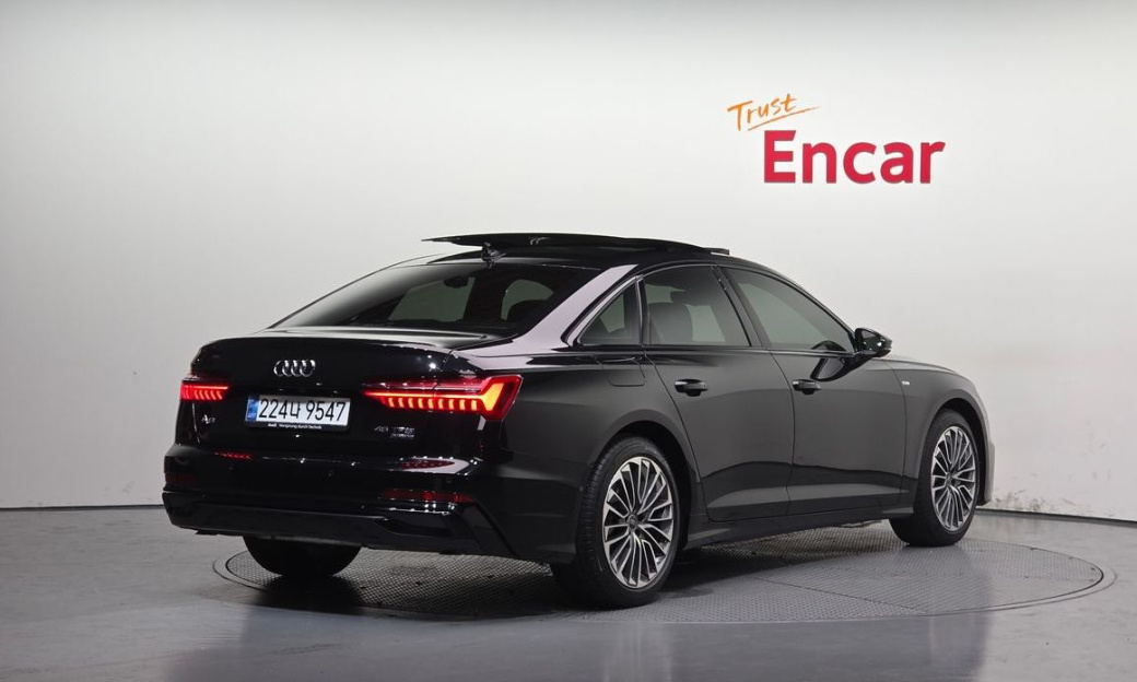 Audi A6 45 TFSI Quattro Premium, 2025