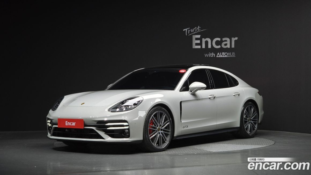 Porsche Panamera 4.0 GTS, 2024