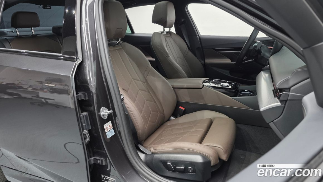 BMW 5-Series 520i M Sport, 2024