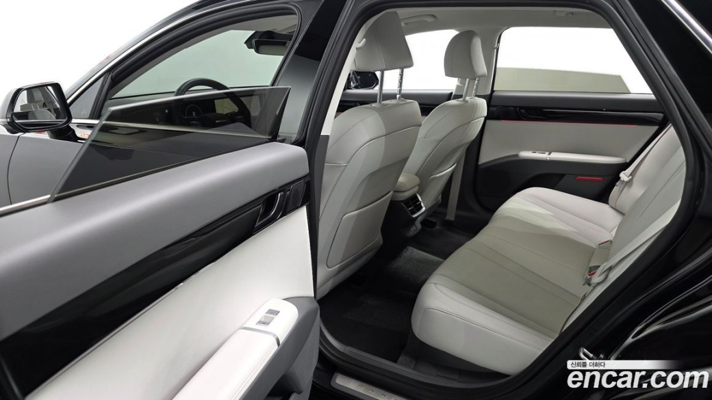 Hyundai Grandeur 2,5 Gasoline 2WD, 2023