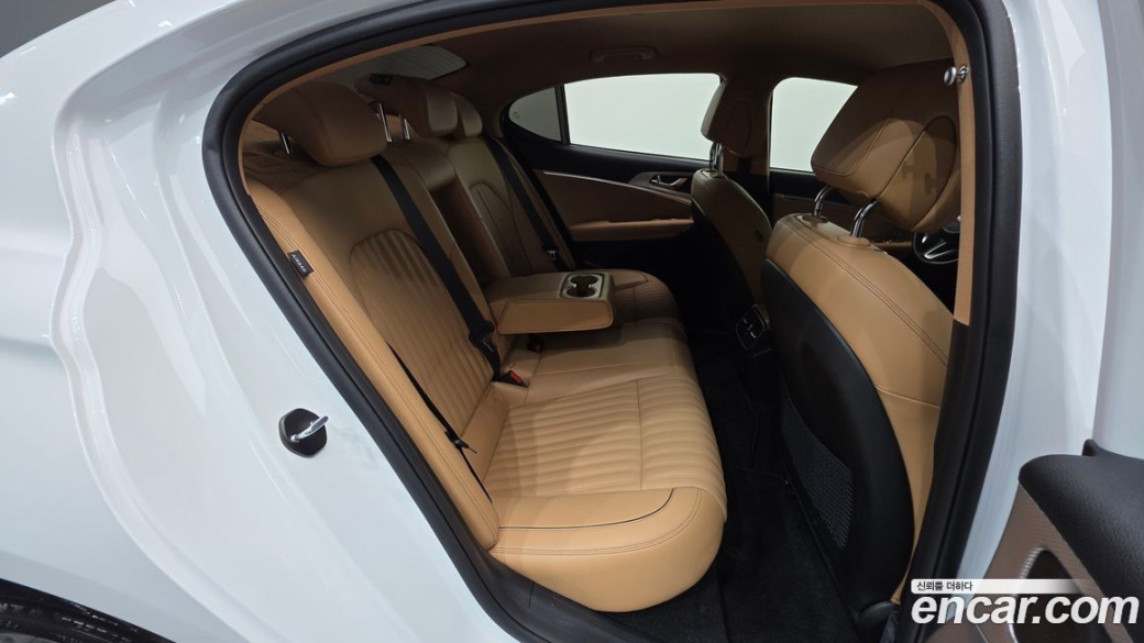 Genesis G70 Gasoline 2.0T 2WD, 2023