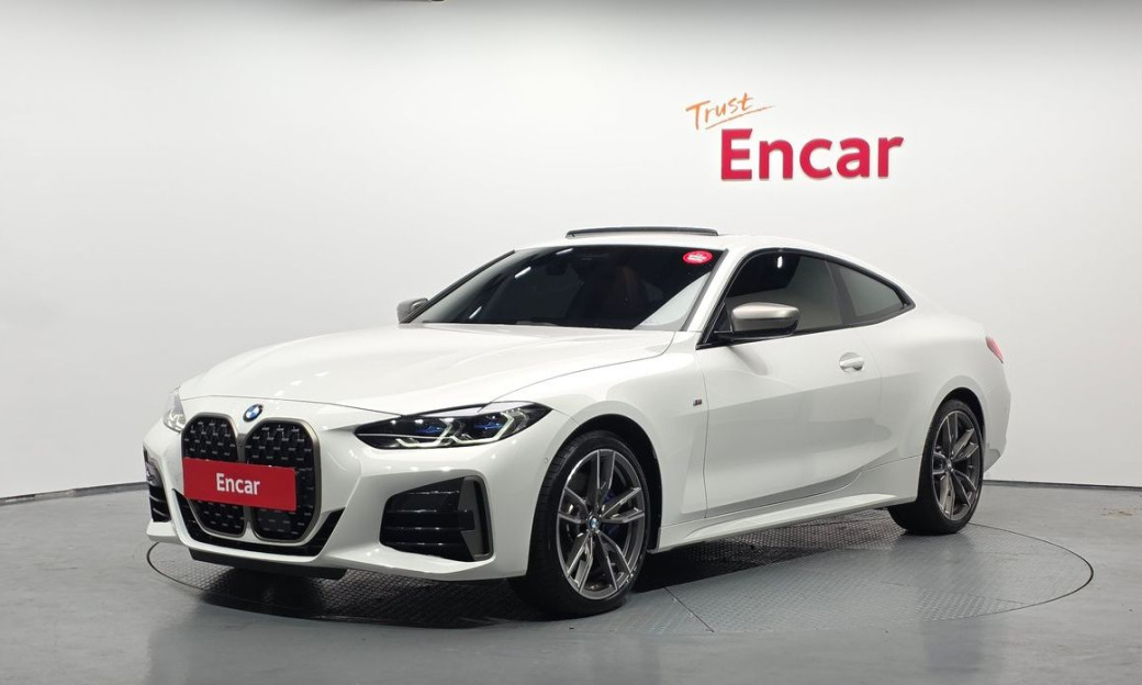 BMW 4-Series M440i xDrive Coupe, 2024
