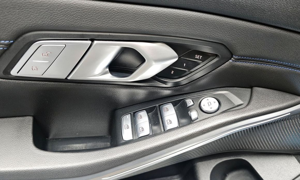 BMW 3-Series 320i M Sport, 2022
