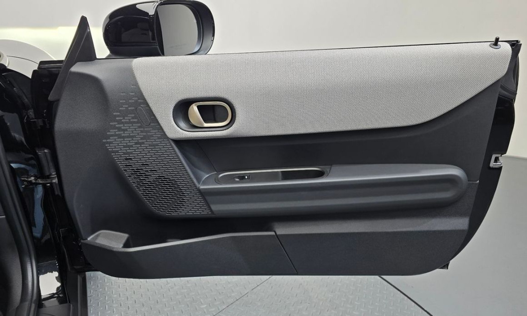 Mini Cooper Favoured, 2025
