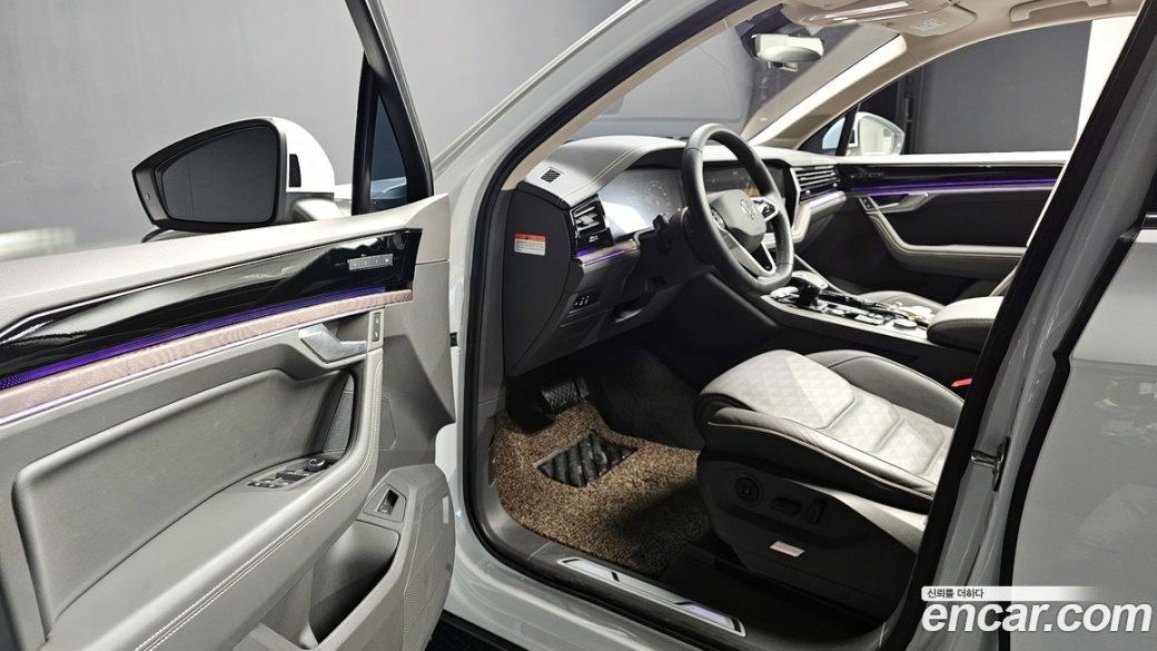Volkswagen Touareg 3.0 TDI Prestige, 2023