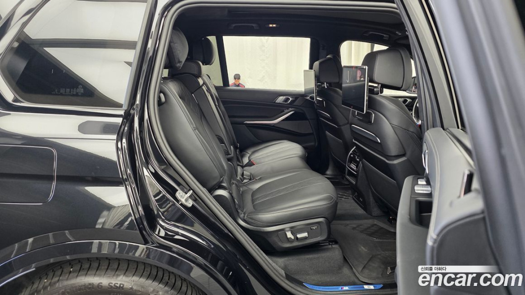 BMW X7 xDrive 40i M Sport 7STR, 2024