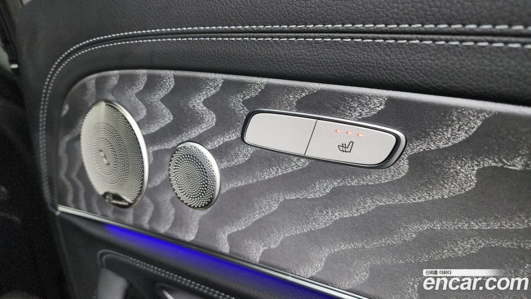 Mercedes-Benz E-Class E350 4MATIC AMG Line, 2022