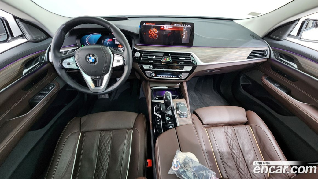 BMW Gran Turismo 630i xDrive Luxury, 2023