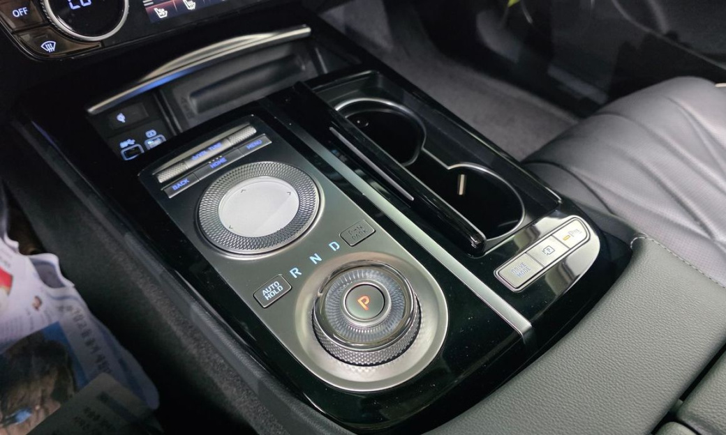 Genesis G80 Gasoline 2.5 Turbo AWD, 2022