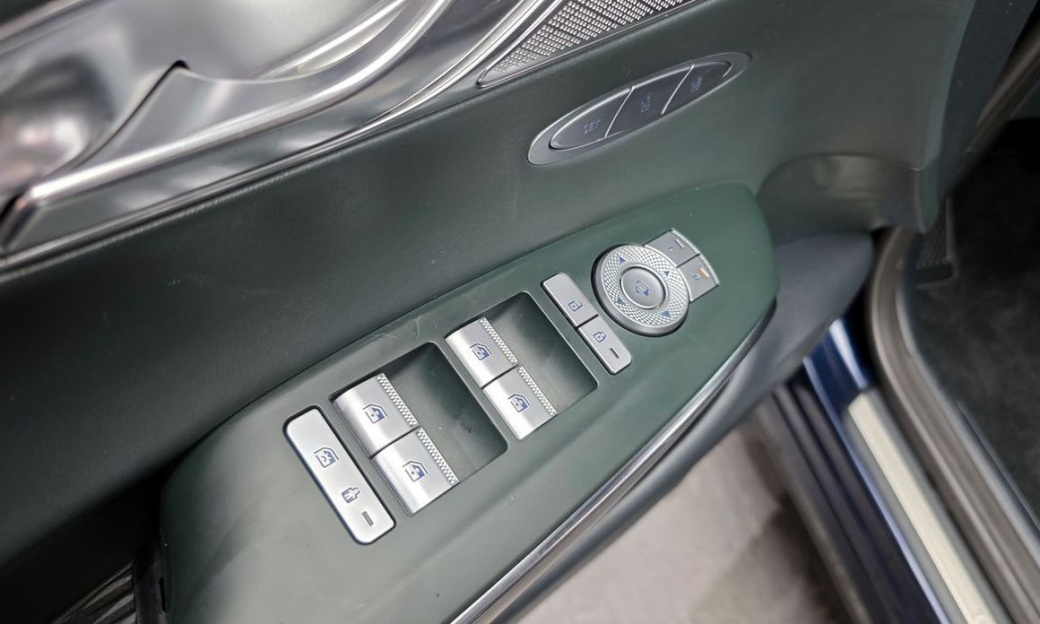 Genesis GV70 2.5T Gasoline AWD, 2022