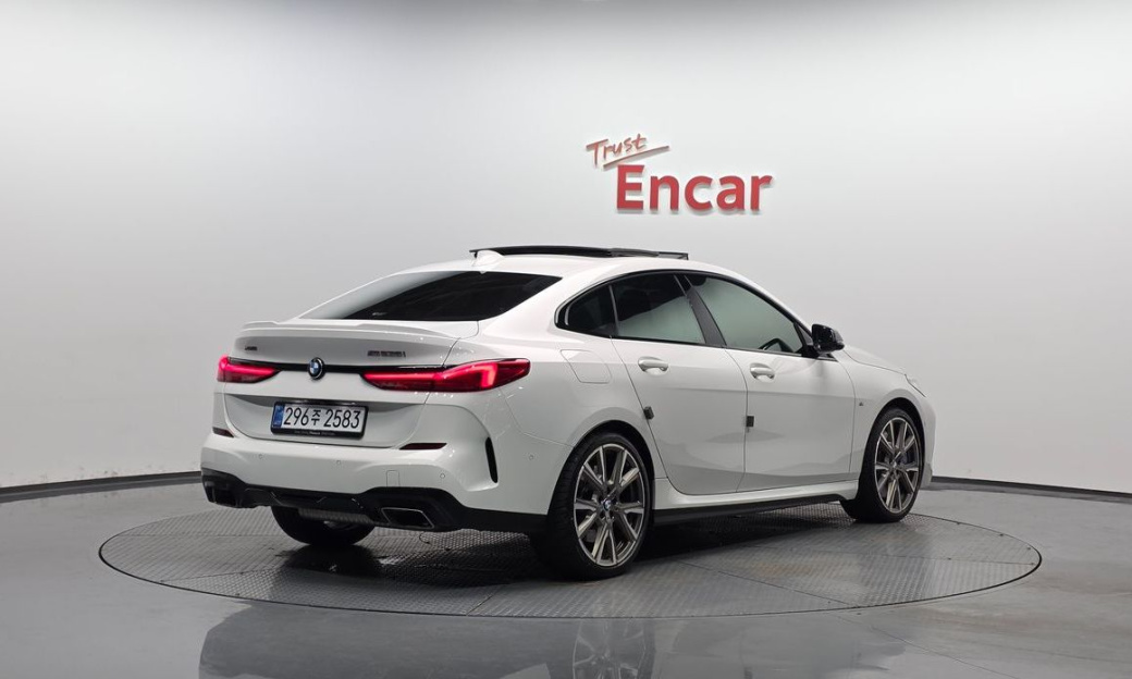 BMW 2-Series M235i xDrive, 2024