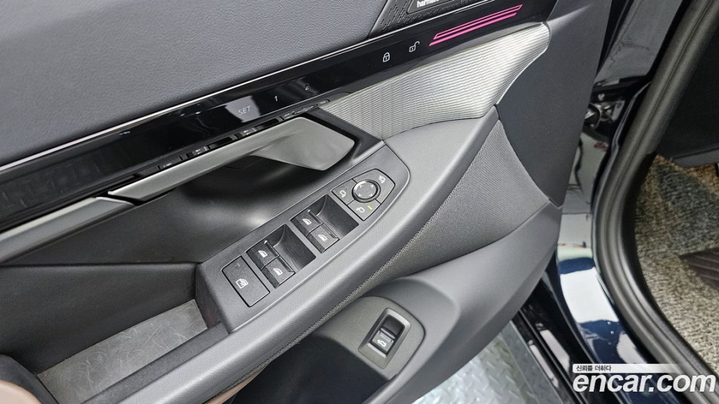 BMW 5-Series 520i M Sport, 2024