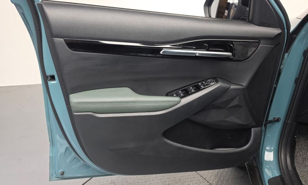Kia Seltos Gasoline 2.0 2WD, 2025