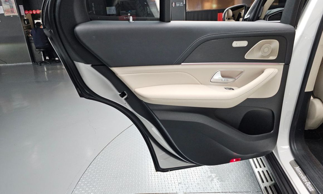 Mercedes-Benz GLE-Class GLE300d 4MATIC, 2024
