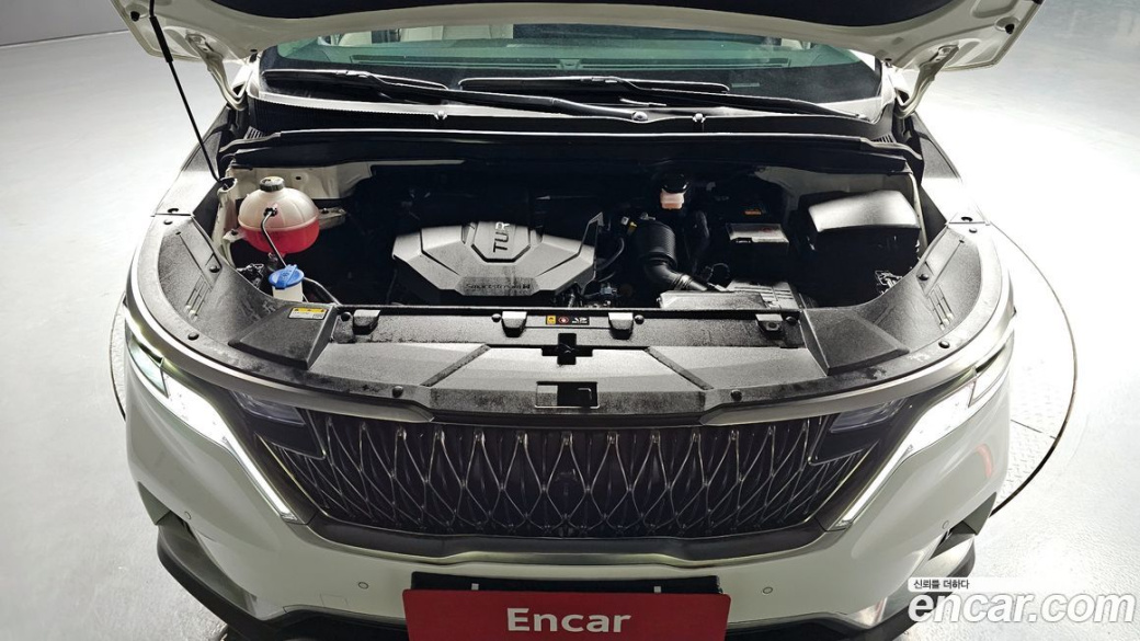 Kia Carnival 9-Seater Signature, 2023