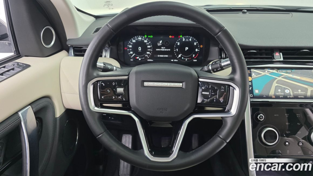 Land Rover Discovery Sport P250 SE, 2022