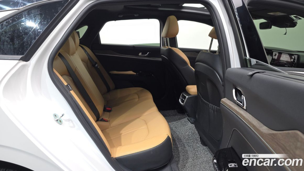 Kia K5 2.0, 2023