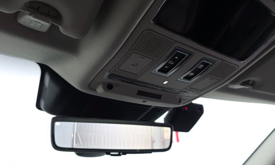 Land Rover Range Rover Evoque P250 Dynamic SE, 2025