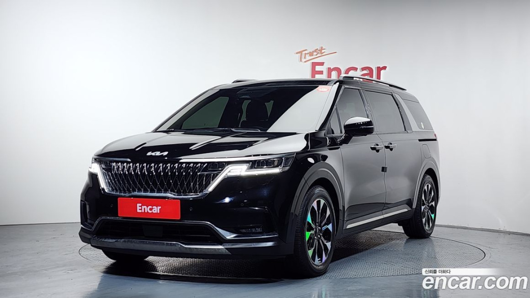 Kia Carnival 9-Seater Signature, 2023