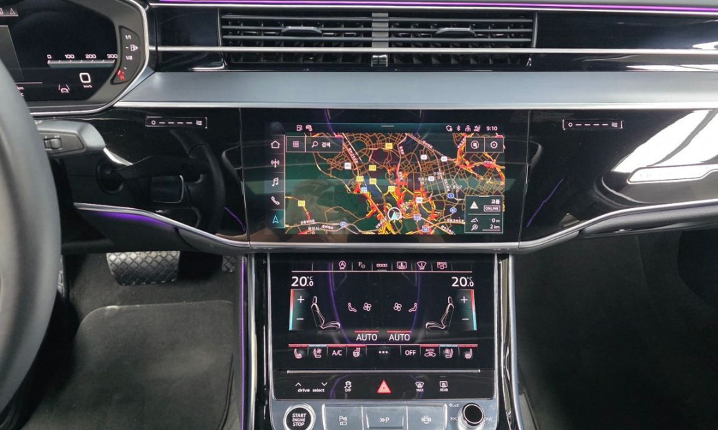 Audi A8 55 TFSI Quattro LWB, 2021