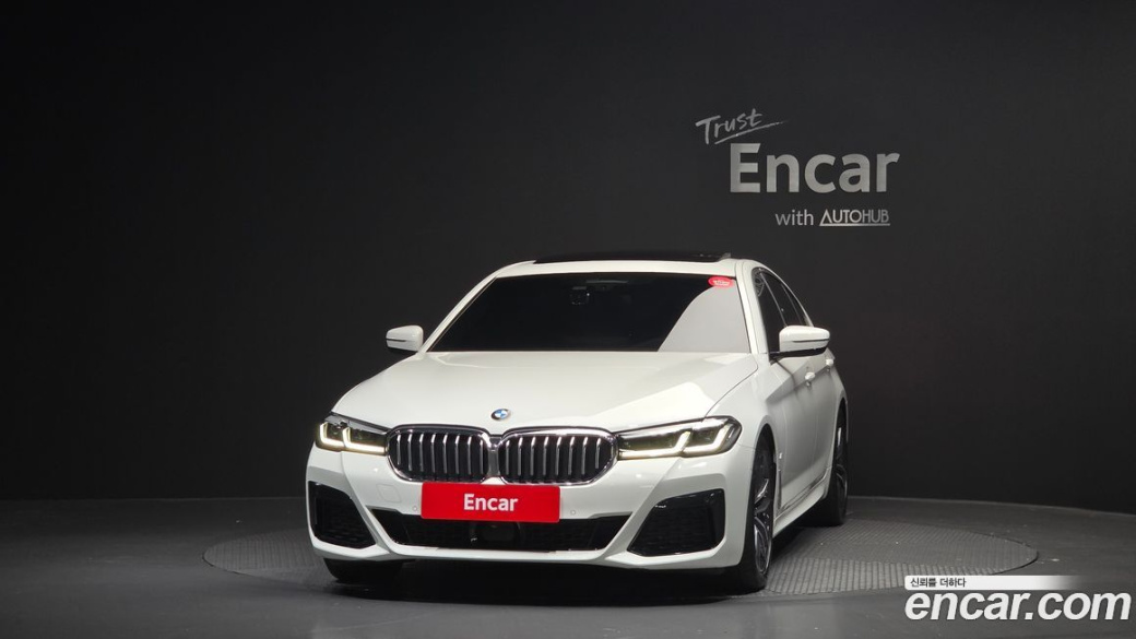 BMW 5-Series 520i M Sport, 2022