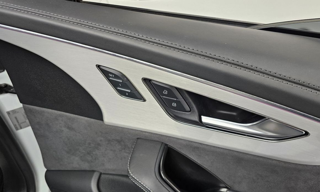 Audi Q8 50 TDI Quattro Premium, 2023