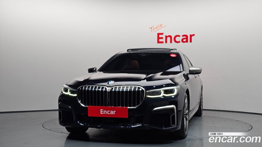 BMW 7-Series M760Li xDrive, 2022