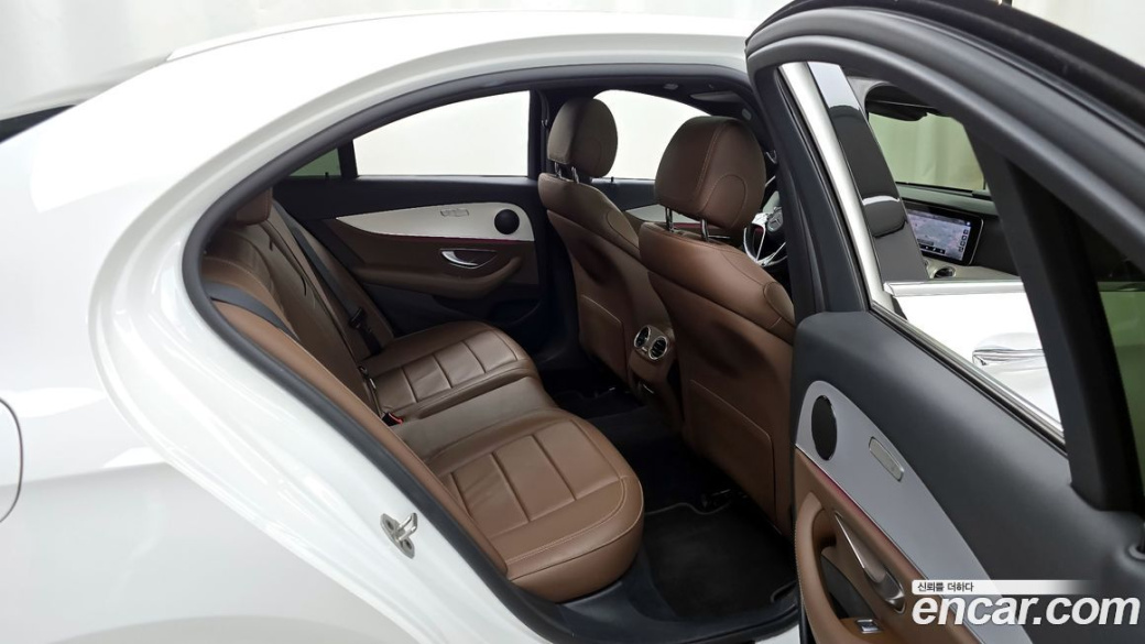 Mercedes-Benz E-Class E250 Avantgarde, 2021