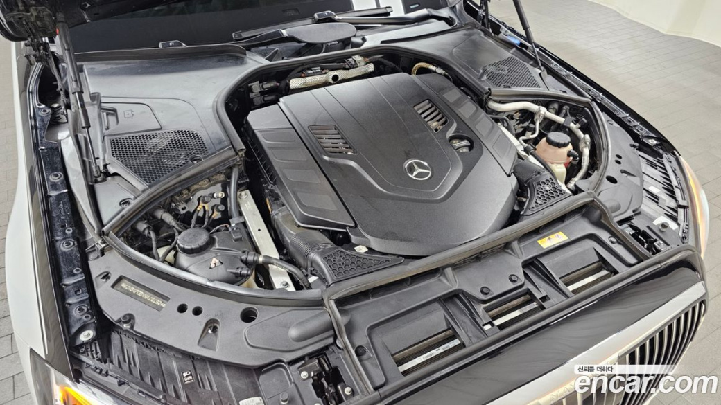 Mercedes-Benz S-Class Maybach S580 4MATIC, 2022