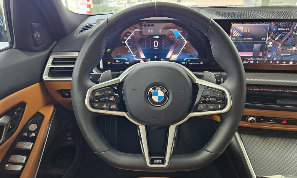 BMW 3-Series 320d Touring M Sport, 2025