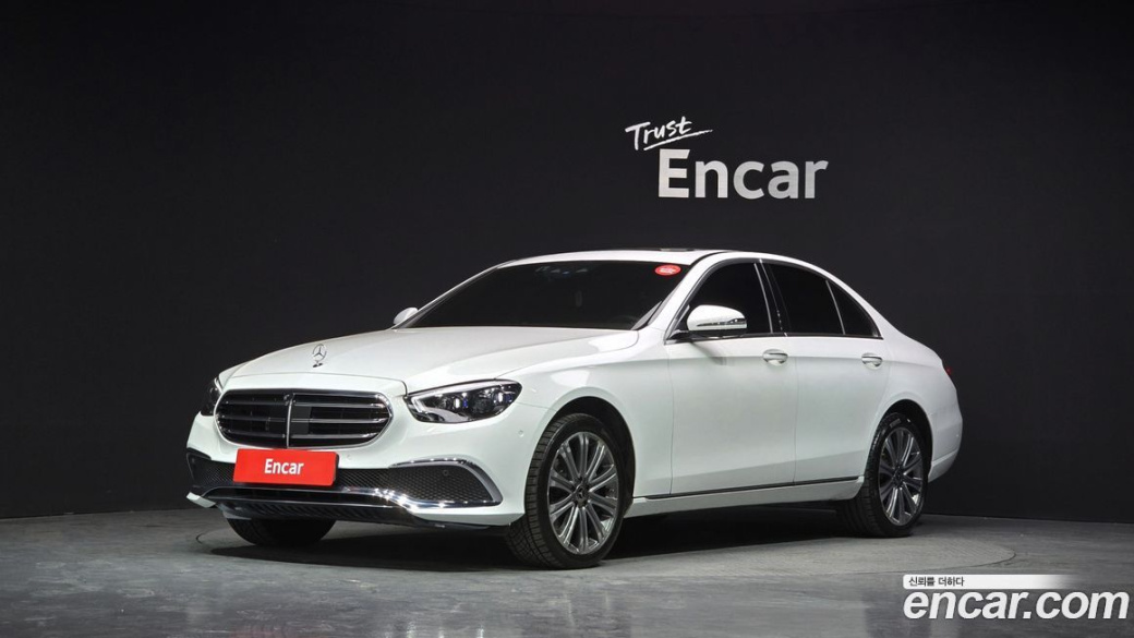 Mercedes-Benz E-Class E350 4MATIC Exclusive, 2023
