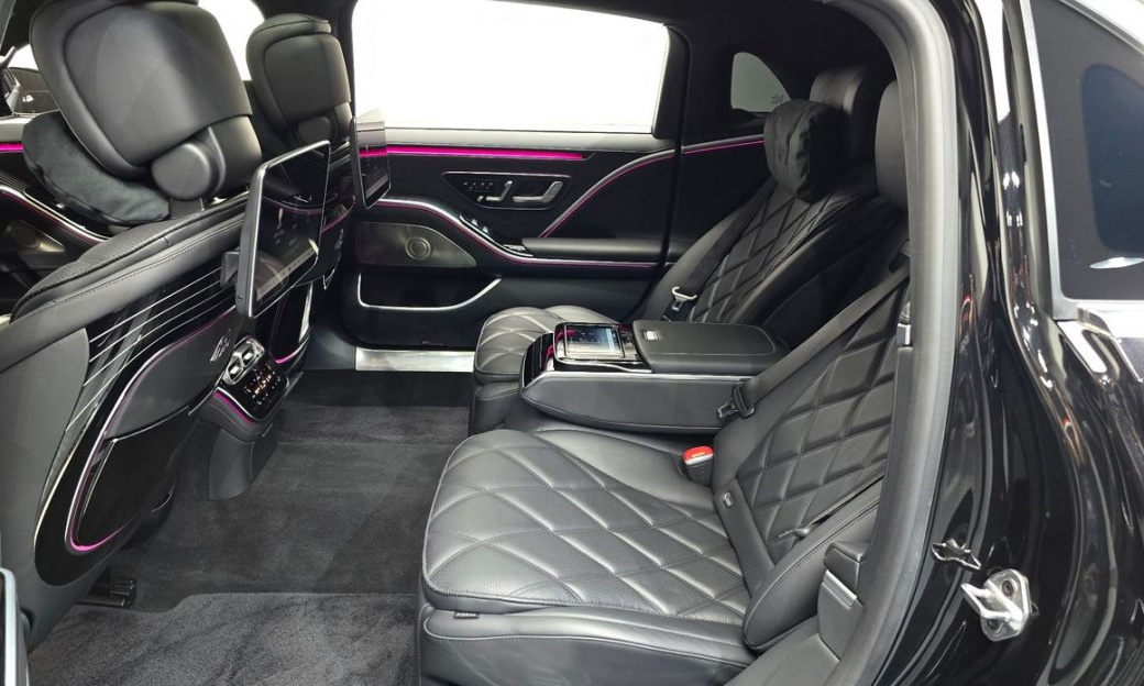 Mercedes-Benz S-Class Maybach S580 4MATIC, 2022